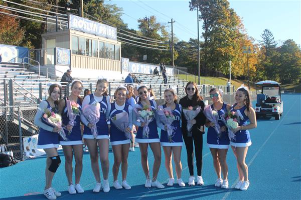 Senior Cheerleaders 