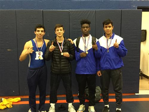 HS Wrestlers 