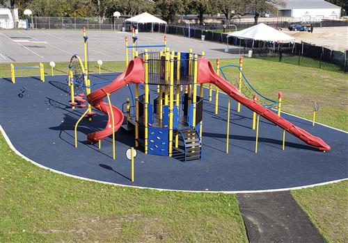 Harbor Hill Playground 