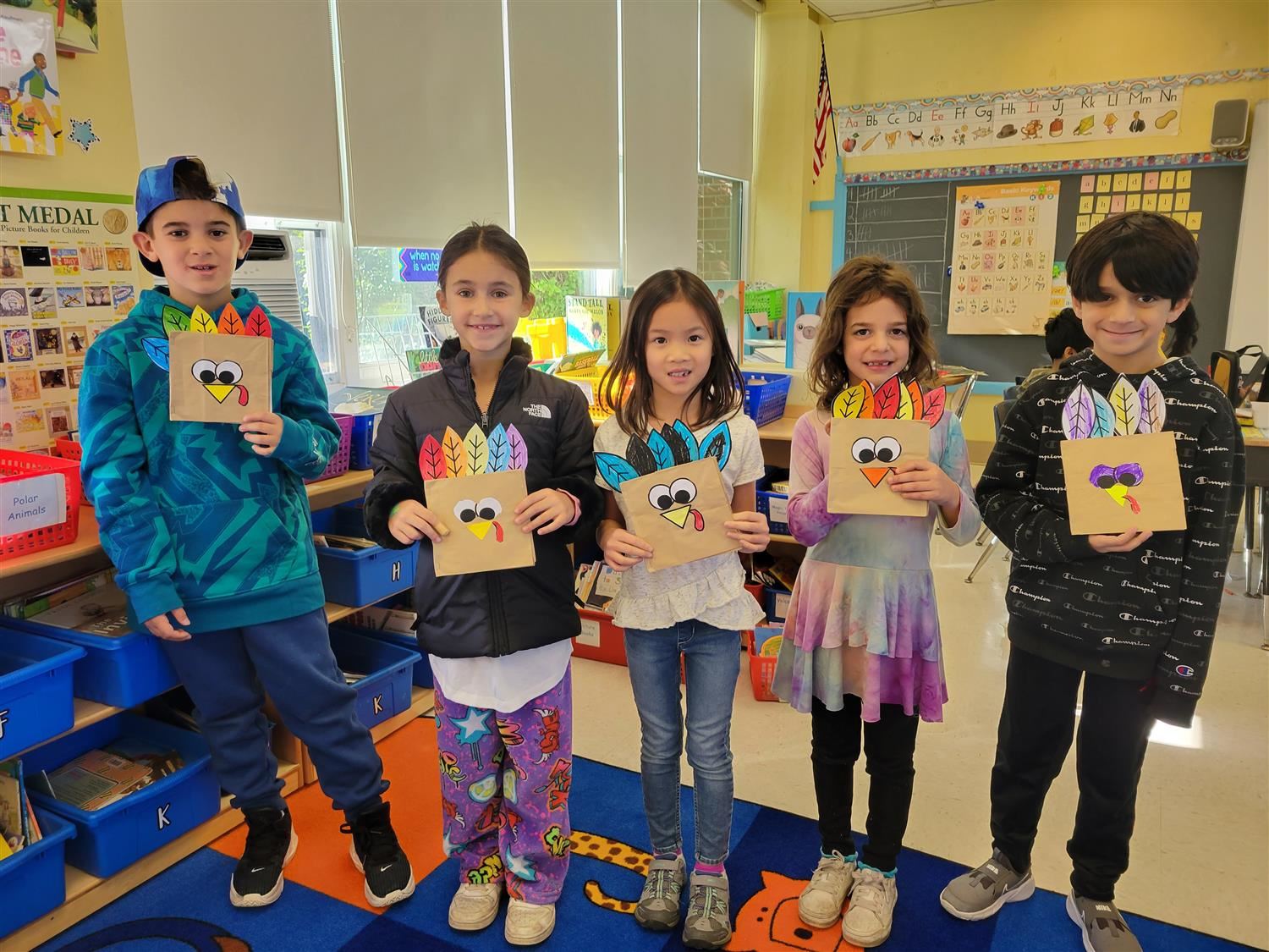 kids with turkeys