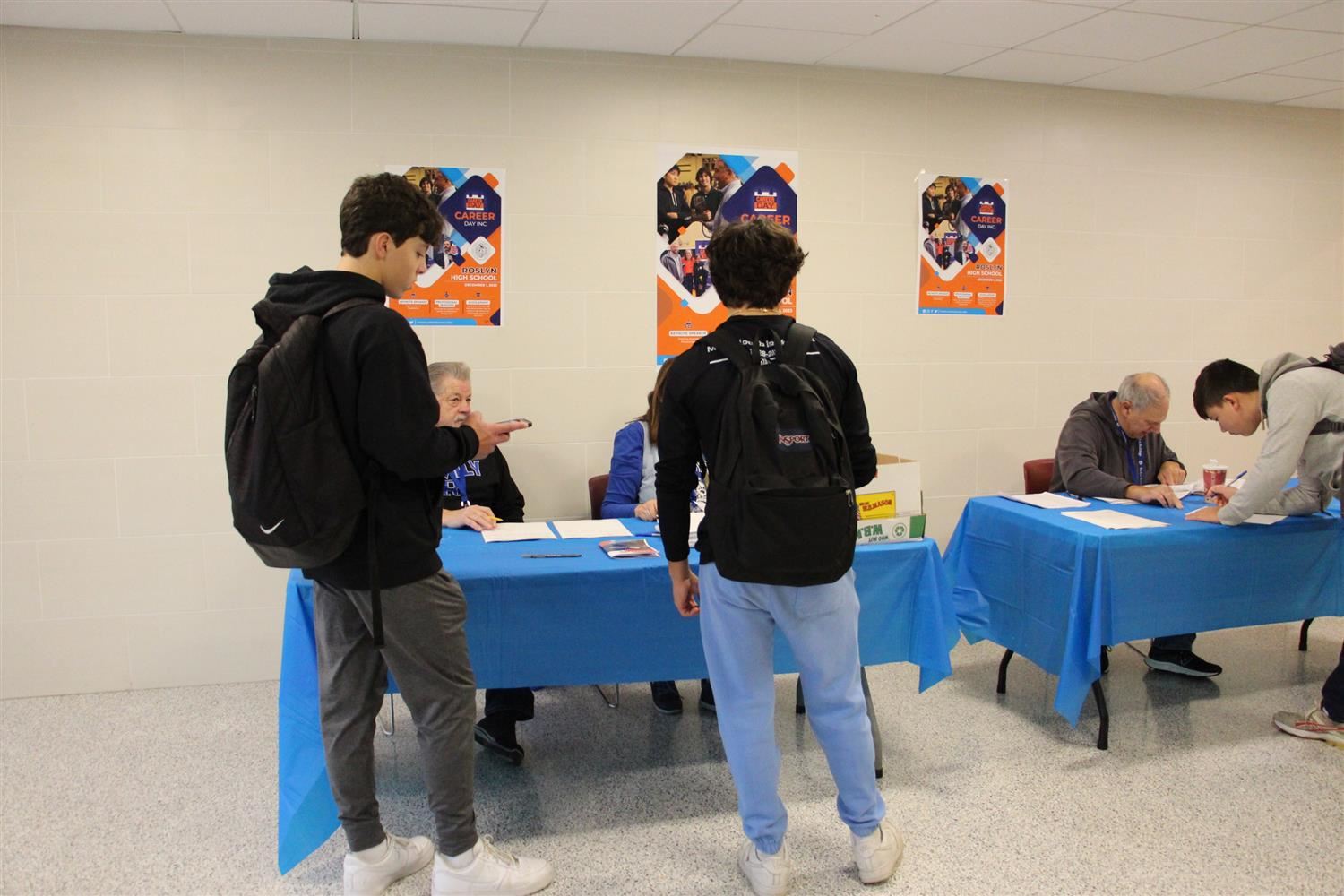 registration table