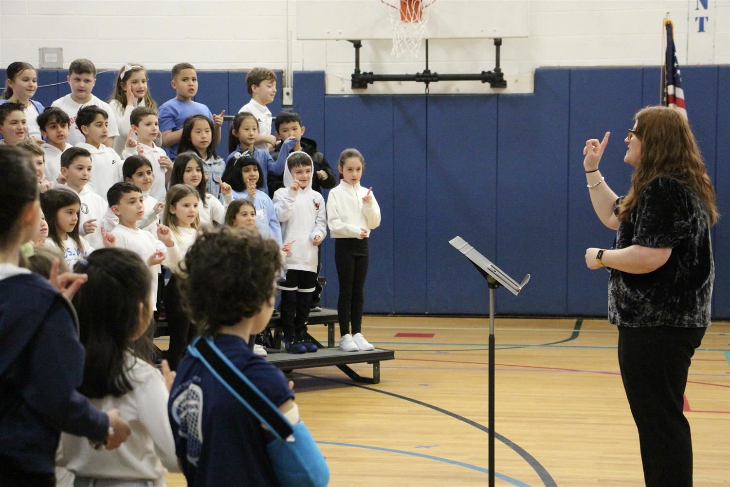  HH 2nd grade chorus