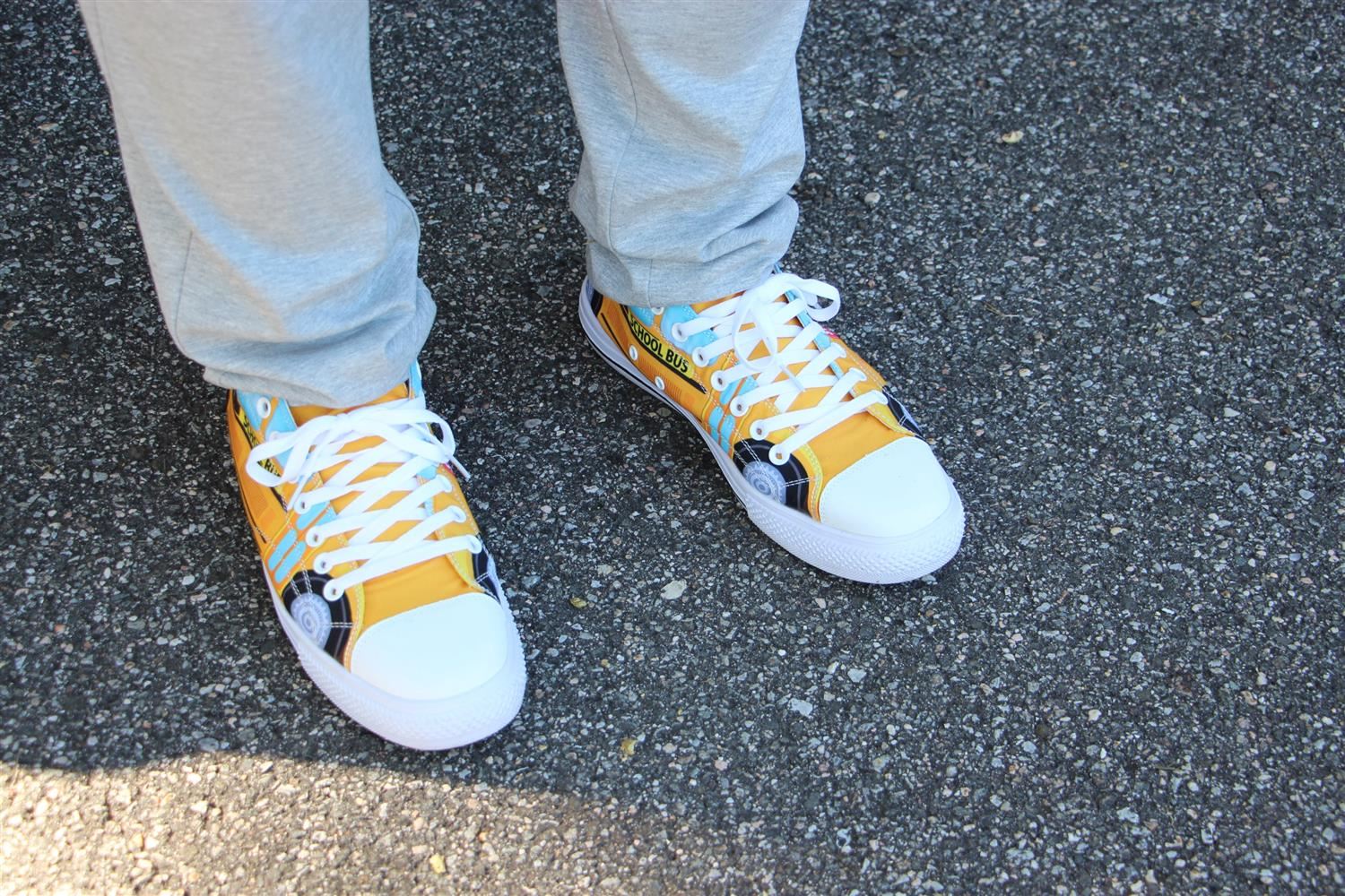 bus sneakers
