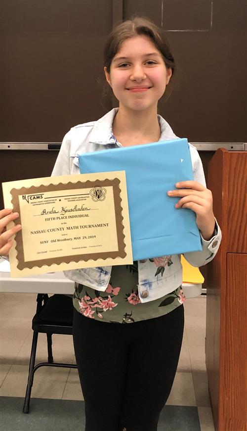 Ariela Yousefzadeh, Roslyn Middle School student and winnter of Nassau County Math Tournament 