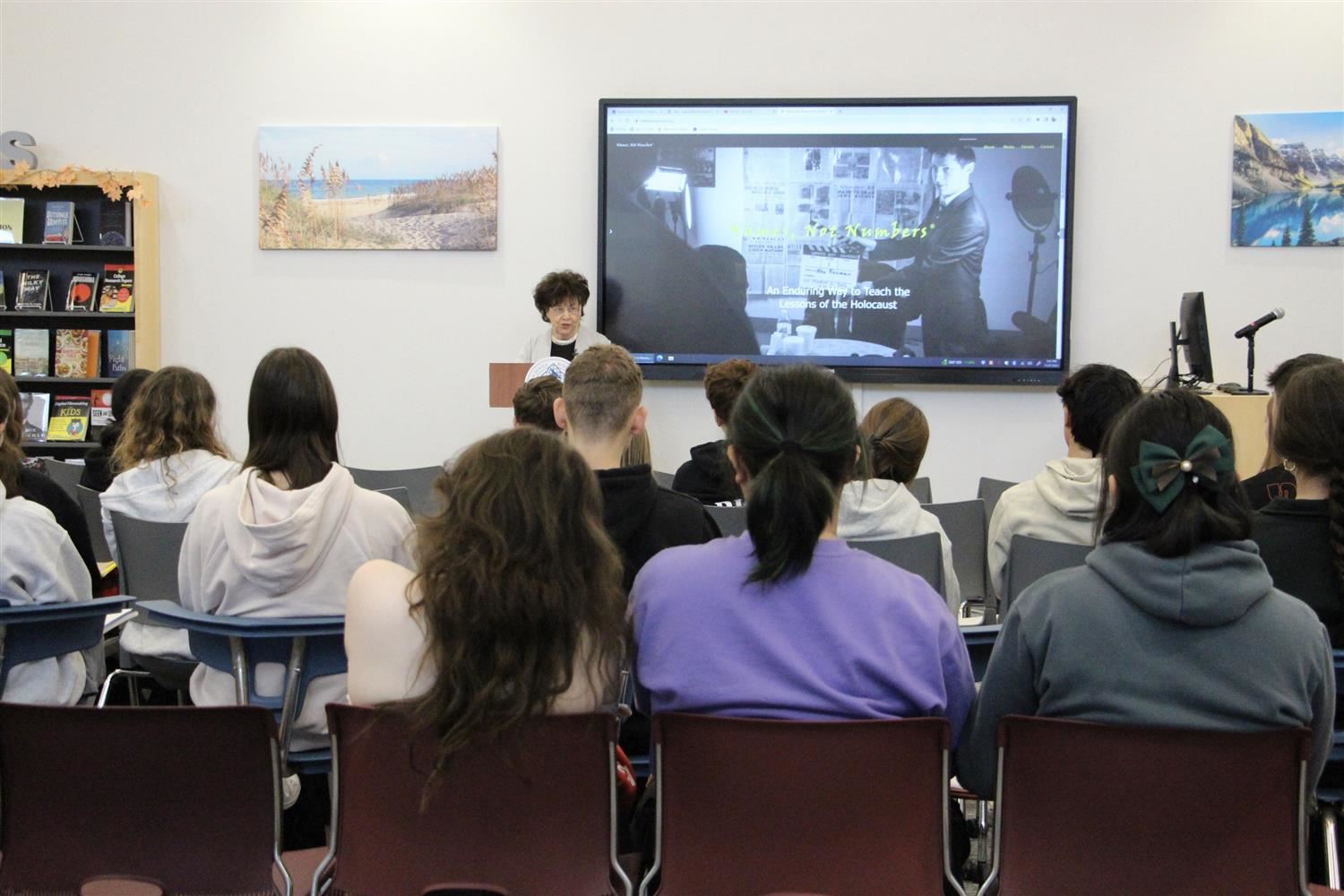 Tova Fish-Rosenberg speaking