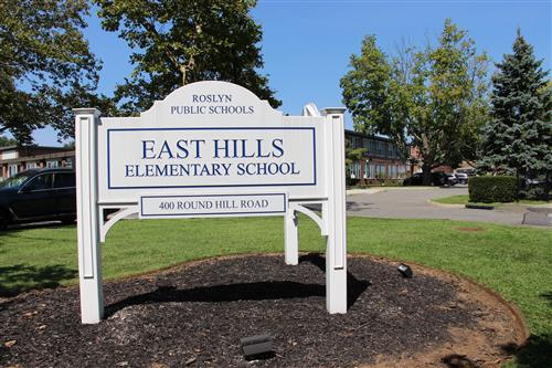 East Hills sign